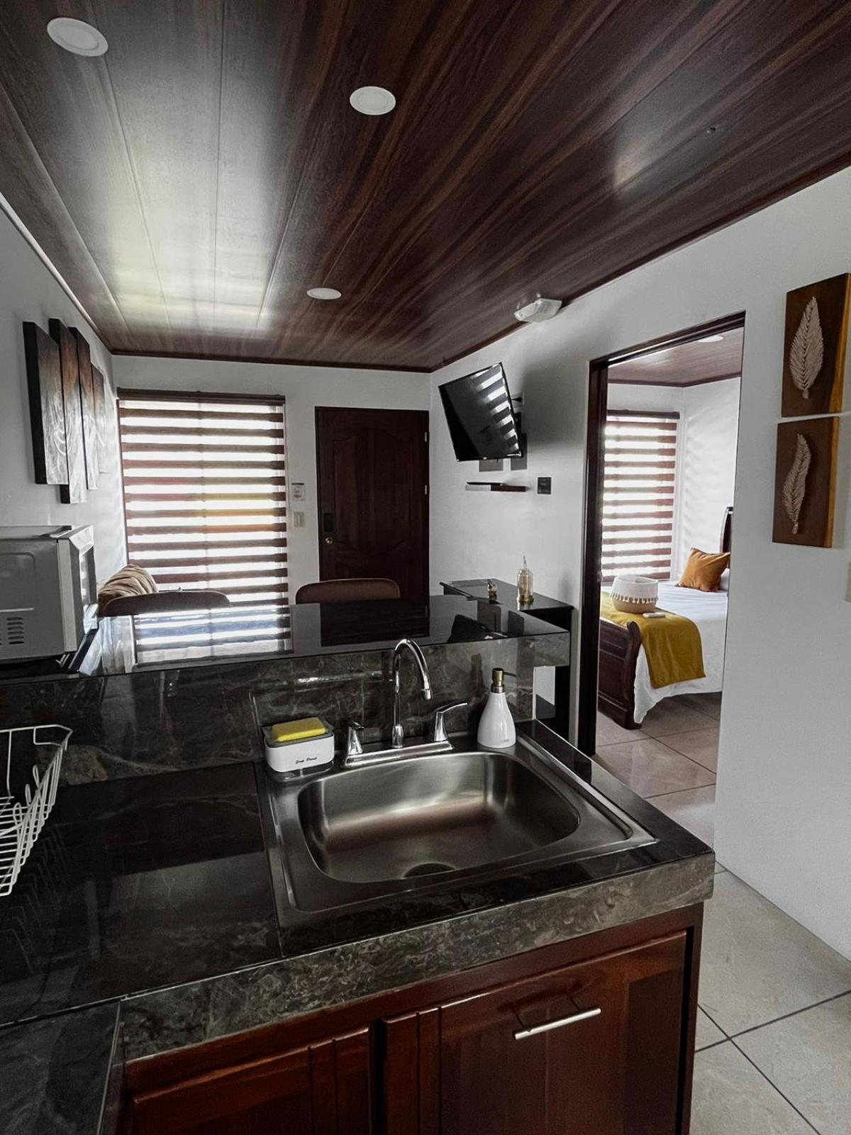 Mevak Apartments Suites La Fortuna Εξωτερικό φωτογραφία